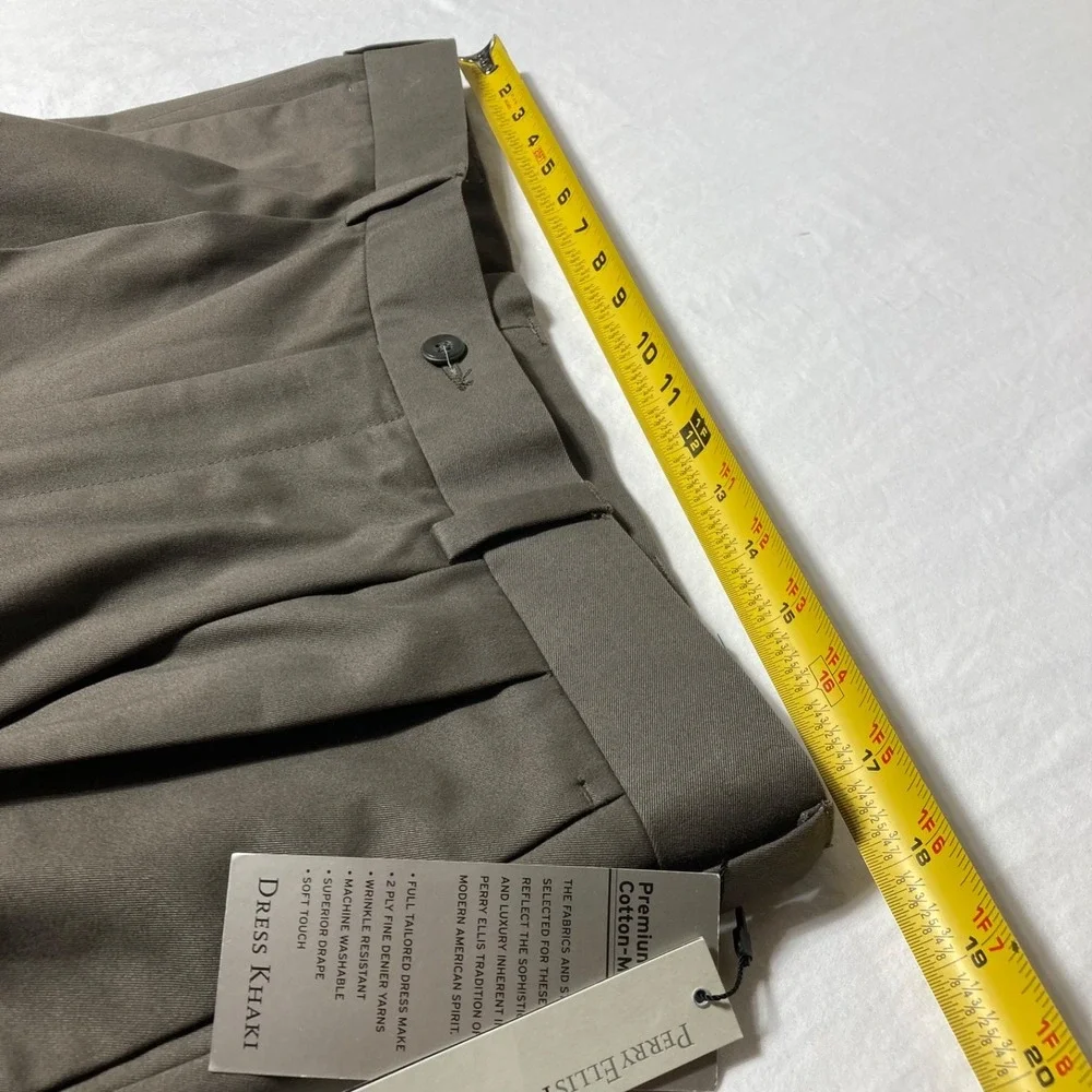 Perry Ellis Portfolio Dress Pants Dress Khaki‎ Men's Size 36x30 Pleated